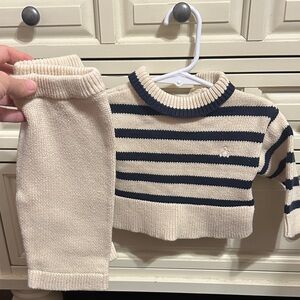 GAP Kids Cream and Navy Striped Matching Set